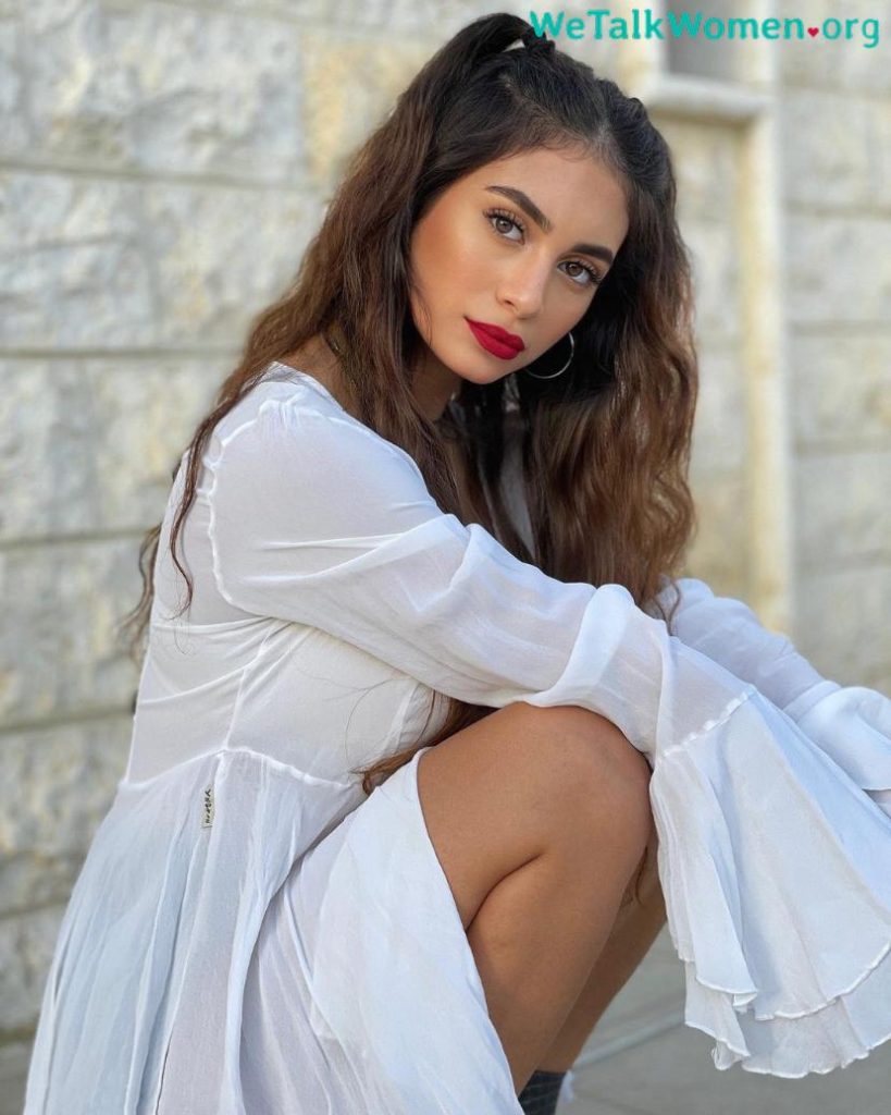 sexy Armenian woman