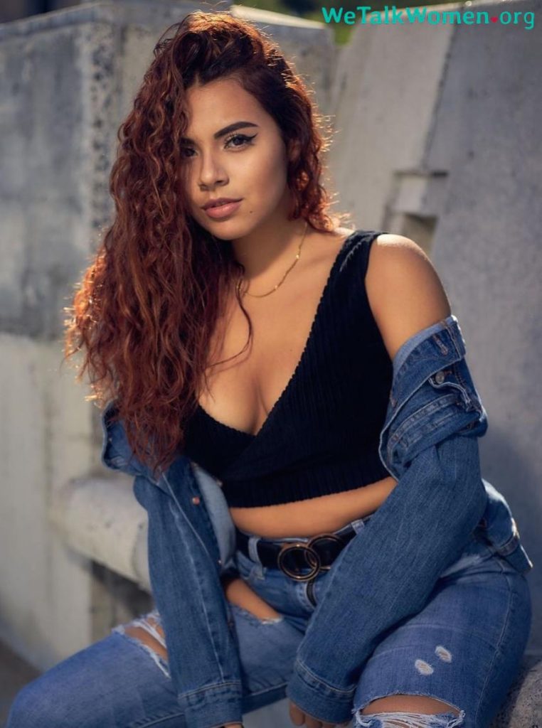 sexy Puerto Rican woman
